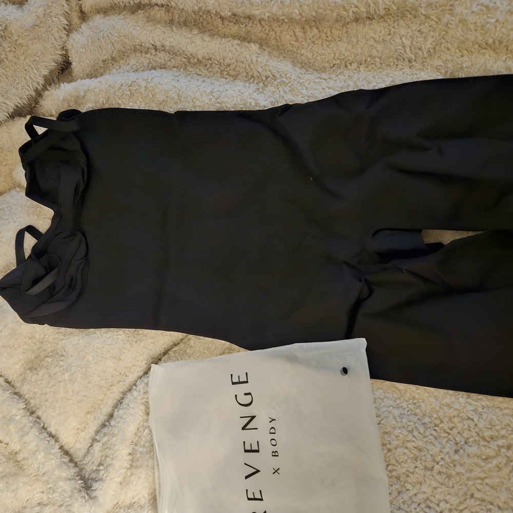 Black Sleeveless Jumpsuit